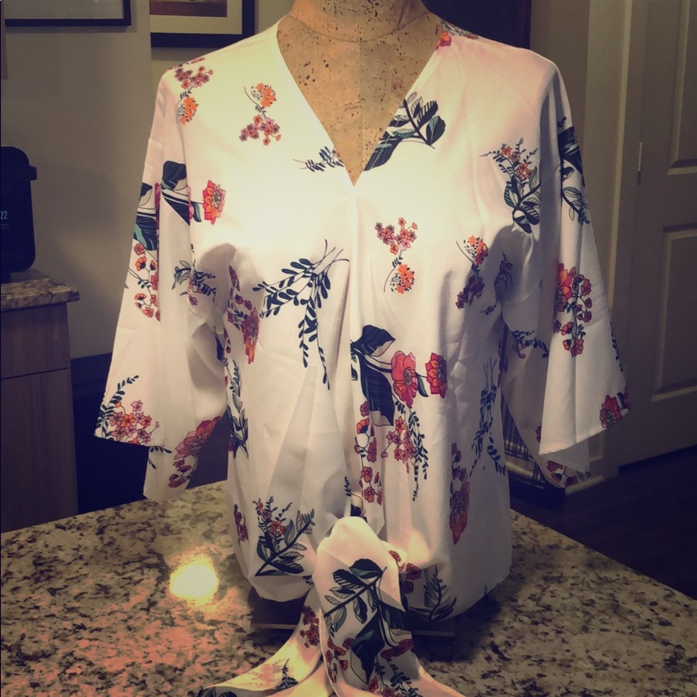 Pretty Unbranded Kimono Top
